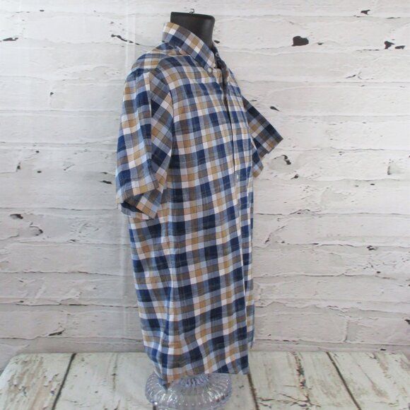 Tie Bar Trim Fit Short Sleeve Button Up Plaid Shirt - Picture 2 of 7